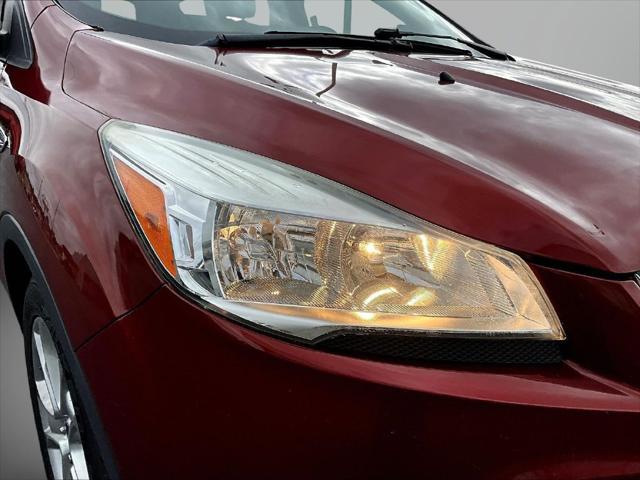 2016 Ford Escape - $7,999
