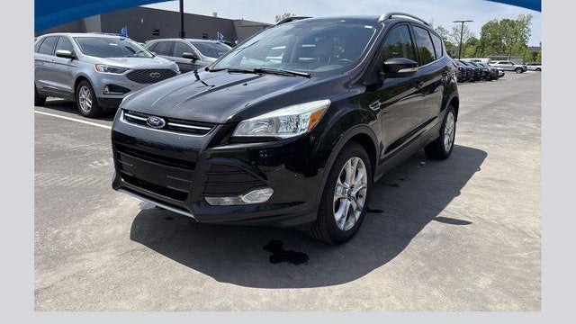 Preowned 2015 Ford Escape Titanium for Sale