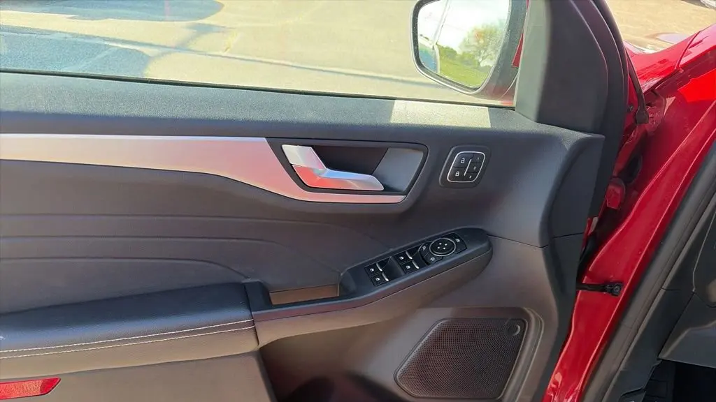 2023 Ford Escape Hybrid Platinum