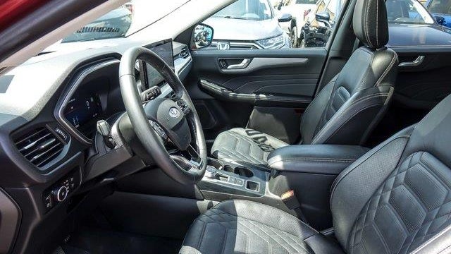 2023 Ford Escape Hybrid Platinum