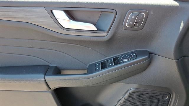 2023 Ford Escape Hybrid Platinum