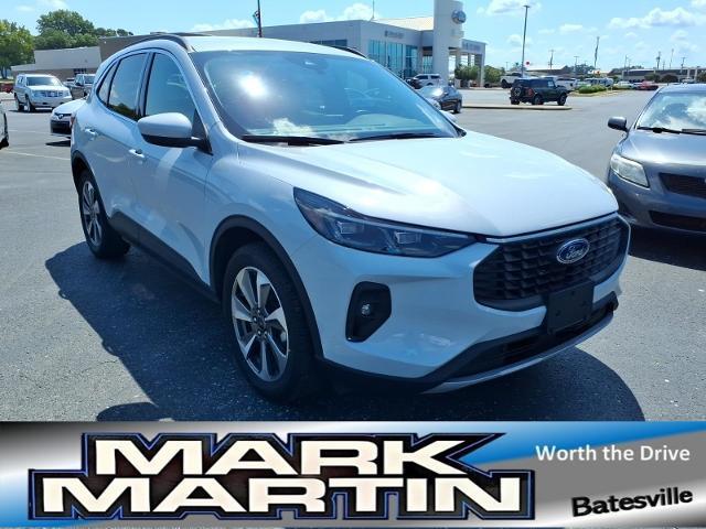 2025 Ford Escape - $28,840