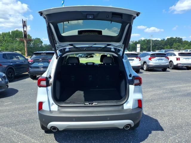 2025 Ford Escape - $28,840