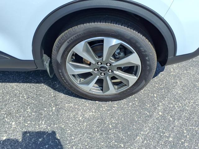 2025 Ford Escape - $28,840