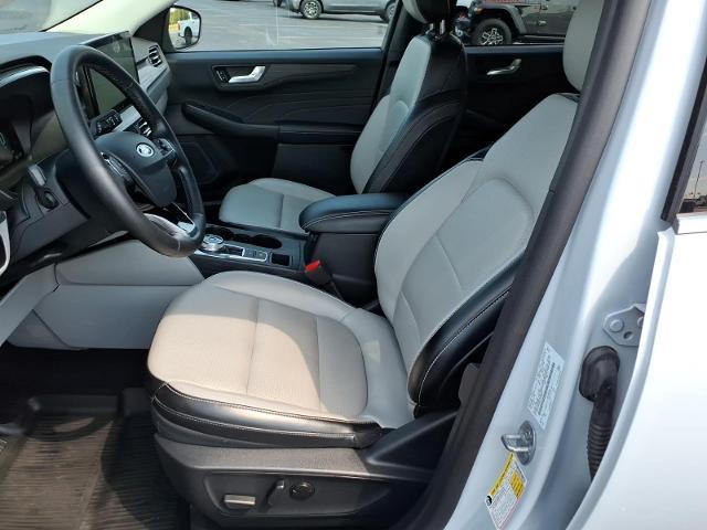 2025 Ford Escape - $28,840