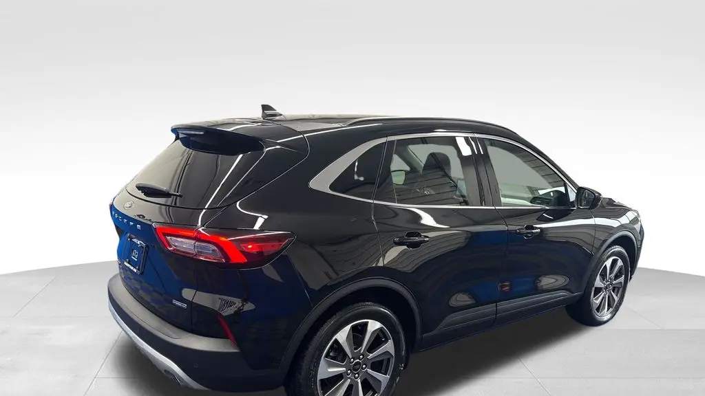 2025 Ford Escape Hybrid Platinum