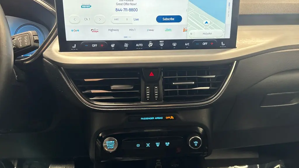 2025 Ford Escape Hybrid Platinum