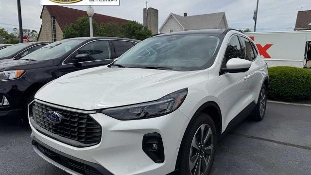 Preowned 2024 Ford Escape Hybrid Platinum for Sale