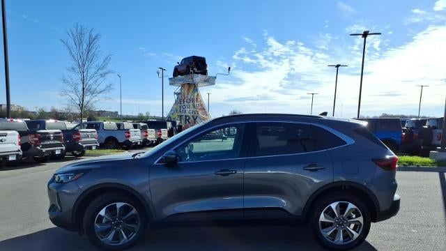 2023 Ford Escape Hybrid Platinum