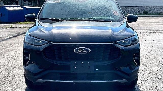 2023 Ford Escape Hybrid Platinum
