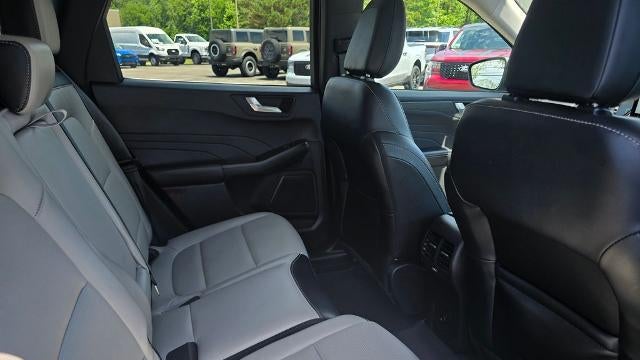 2023 Ford Escape Hybrid Platinum