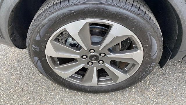 2025 Ford Escape Hybrid Platinum