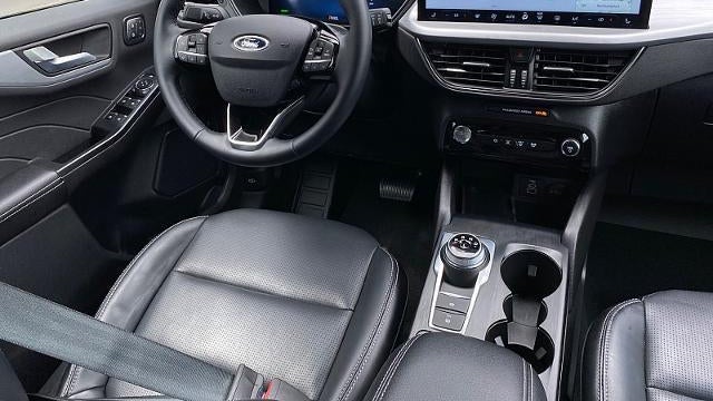 2025 Ford Escape Hybrid Platinum
