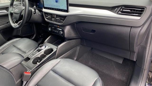 2025 Ford Escape Hybrid Platinum
