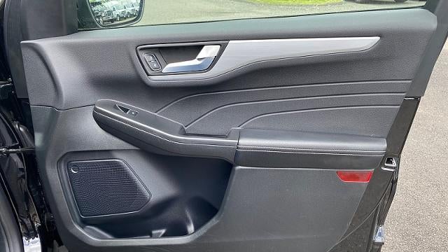 2025 Ford Escape Hybrid Platinum