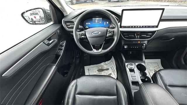 2023 Ford Escape Hybrid Platinum