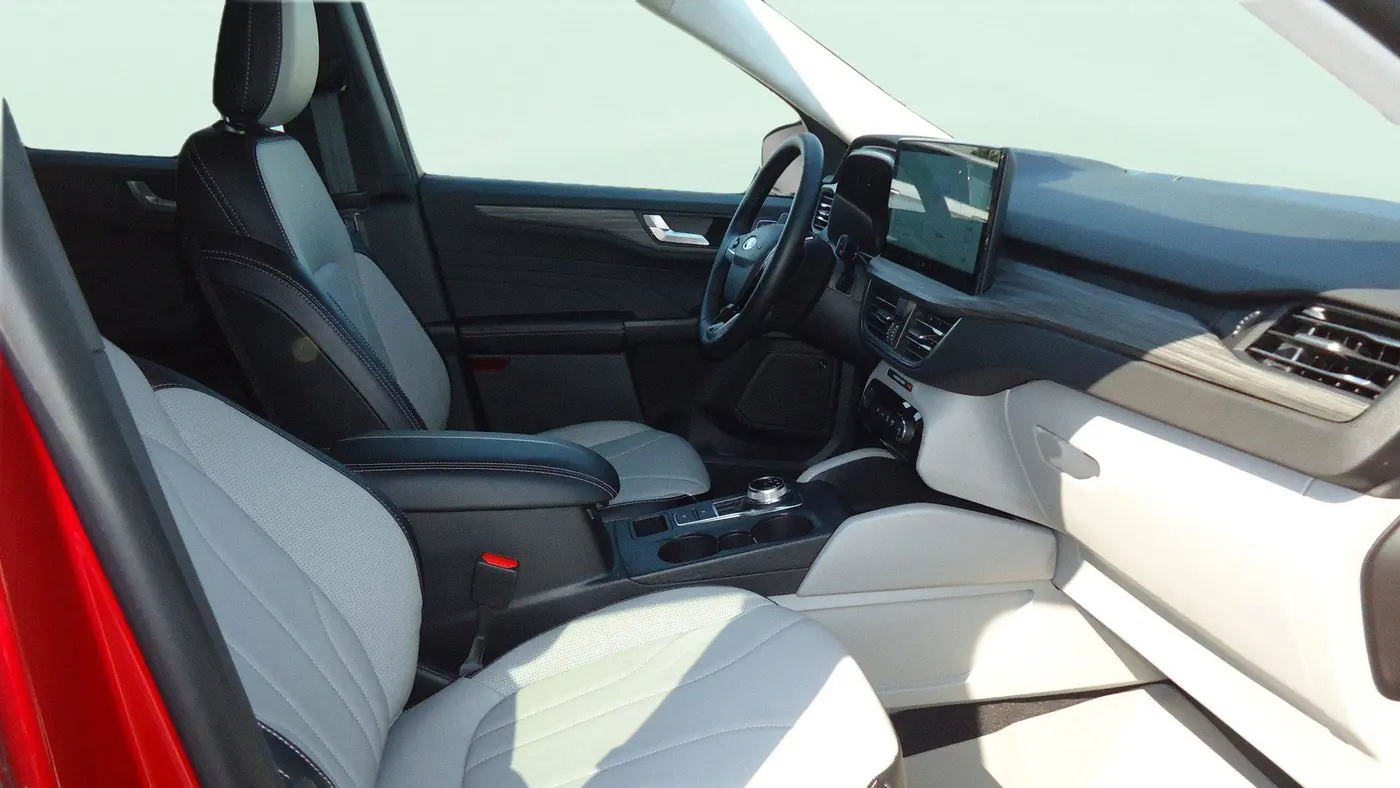 2025 Ford Escape Hybrid Platinum