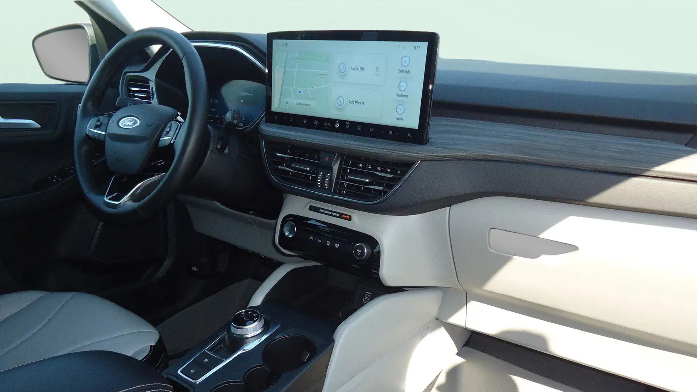 2025 Ford Escape Hybrid Platinum