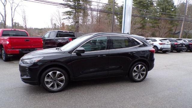 2025 Ford Escape Hybrid Platinum
