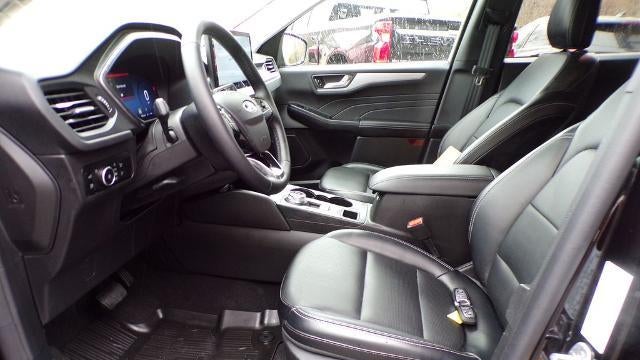 2025 Ford Escape Hybrid Platinum
