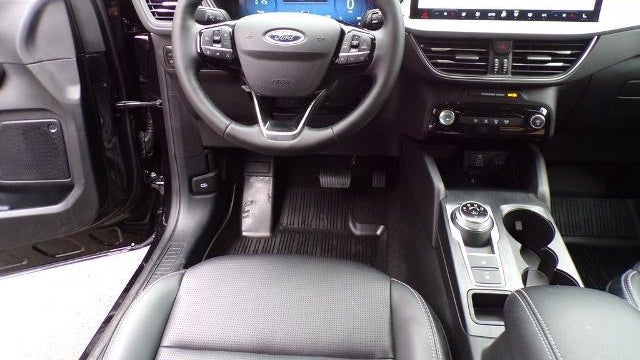 2025 Ford Escape Hybrid Platinum