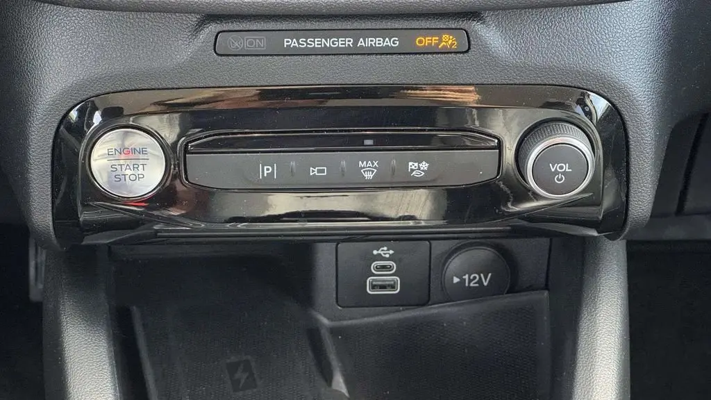 2025 Ford Escape Hybrid Platinum