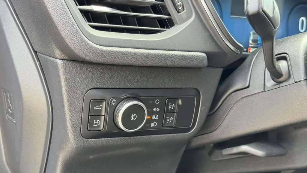 2025 Ford Escape Hybrid Platinum