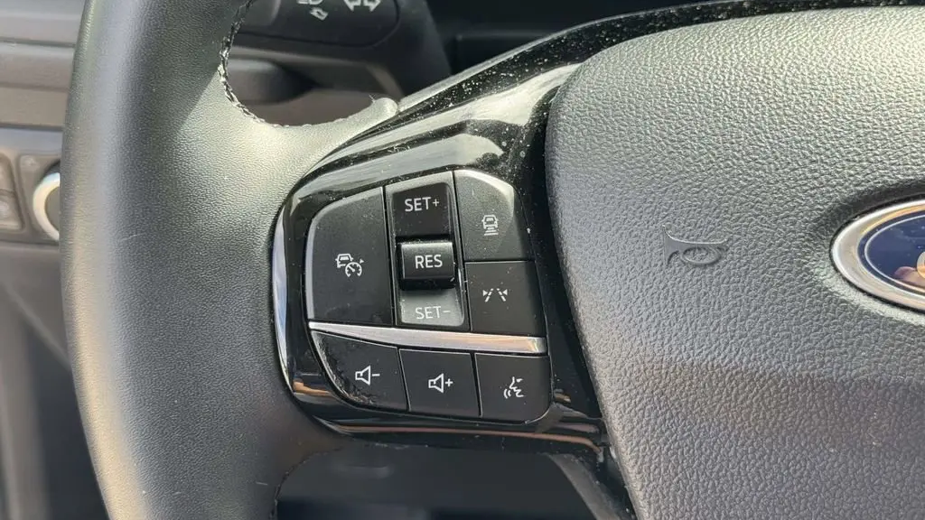 2025 Ford Escape Hybrid Platinum