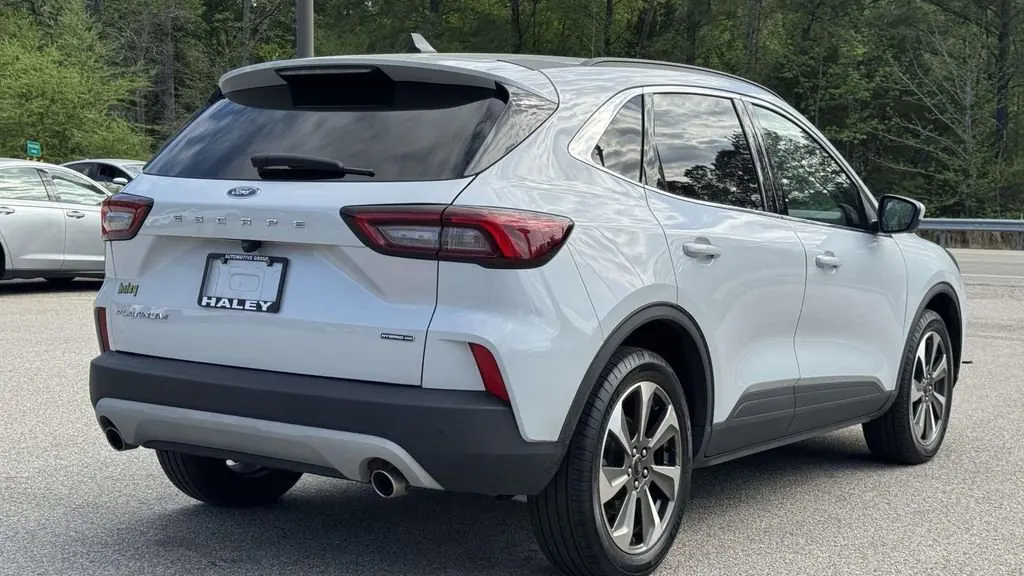 2025 Ford Escape Hybrid Platinum