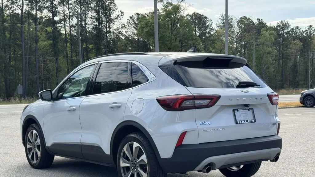 2025 Ford Escape Hybrid Platinum