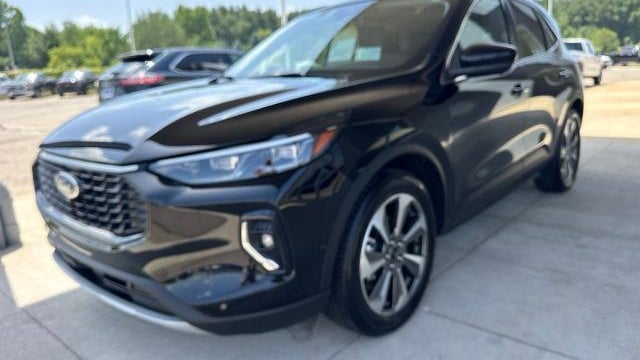 2023 Ford Escape Hybrid Platinum