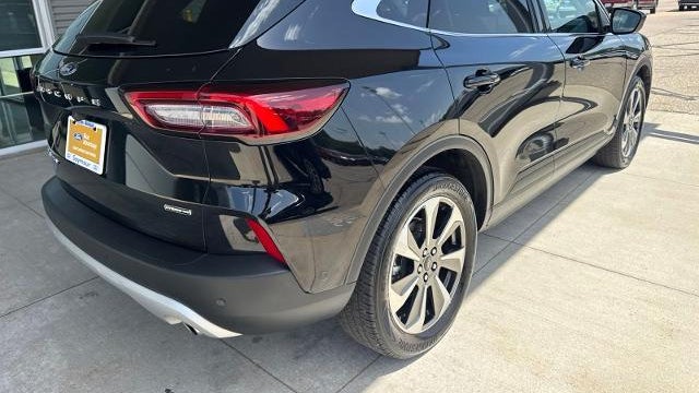 2023 Ford Escape Hybrid Platinum