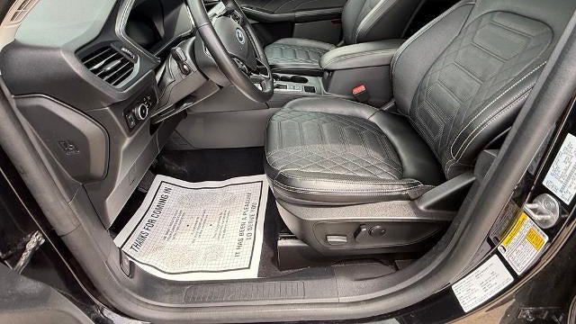 2023 Ford Escape Hybrid Platinum