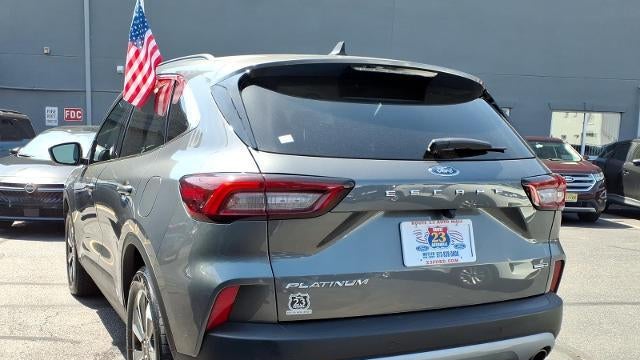 2023 Ford Escape Hybrid Platinum