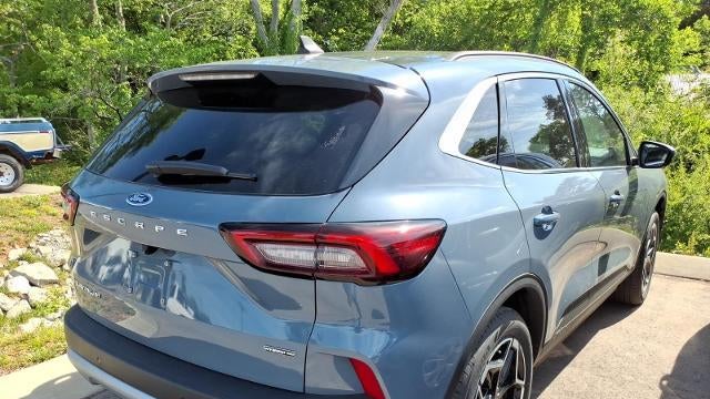 2026 Ford Escape Hybrid Platinum