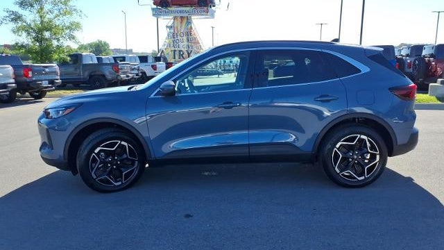 2026 Ford Escape Hybrid Platinum
