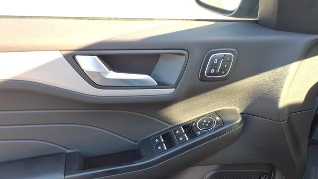 2026 Ford Escape Hybrid Platinum