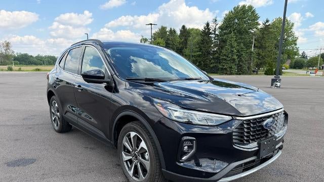 2023 Ford Escape Hybrid Platinum