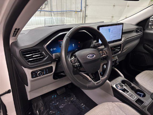2023 Ford Escape - $25,844