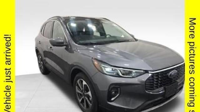 Preowned 2023 Ford Escape Hybrid Platinum for Sale