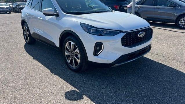2023 Ford Escape Hybrid Platinum