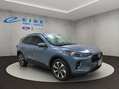 2023 Ford Escape Hybrid AWD Platinum 4DR SUV