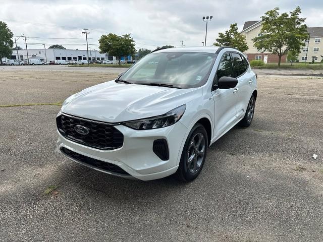 2023 Ford Escape - $23,000