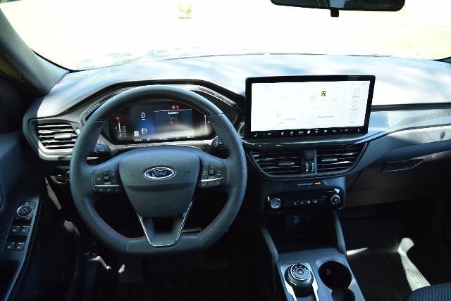 2023 Ford Escape - $25,990