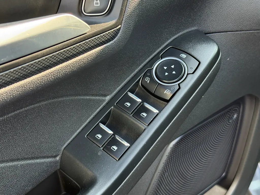 2023 Ford Escape - $19,999