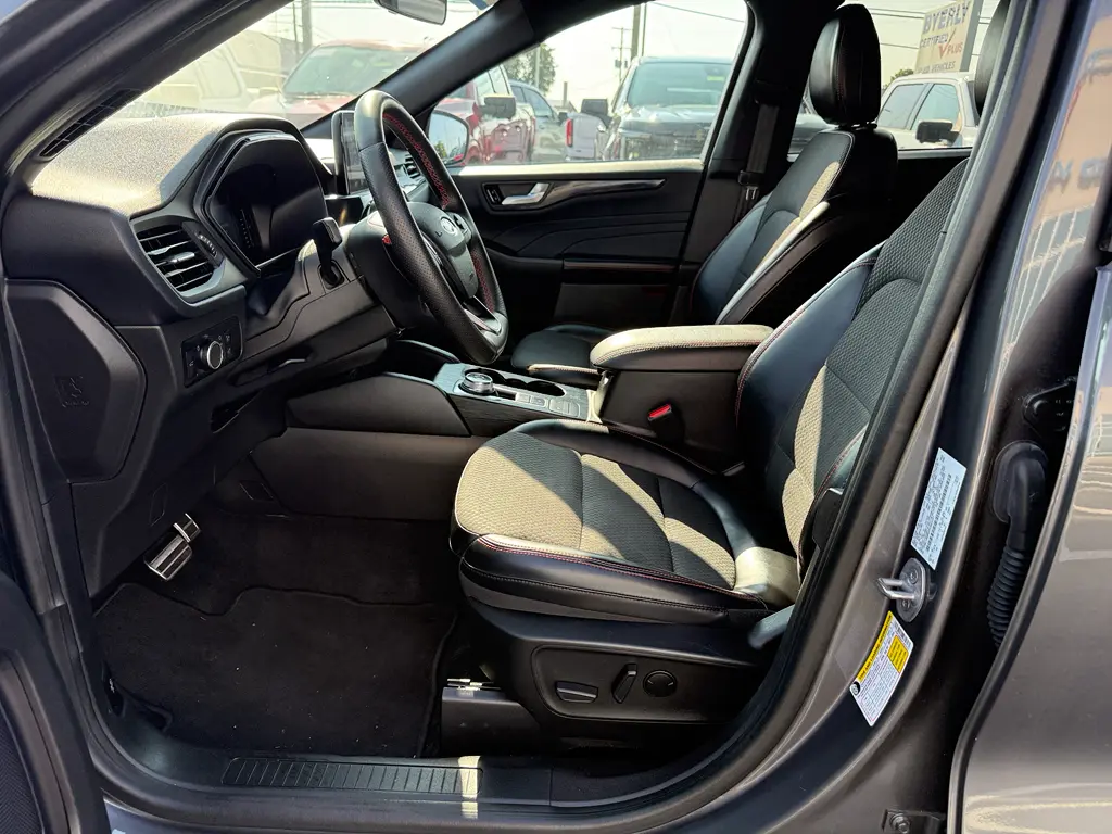 2023 Ford Escape - $19,999