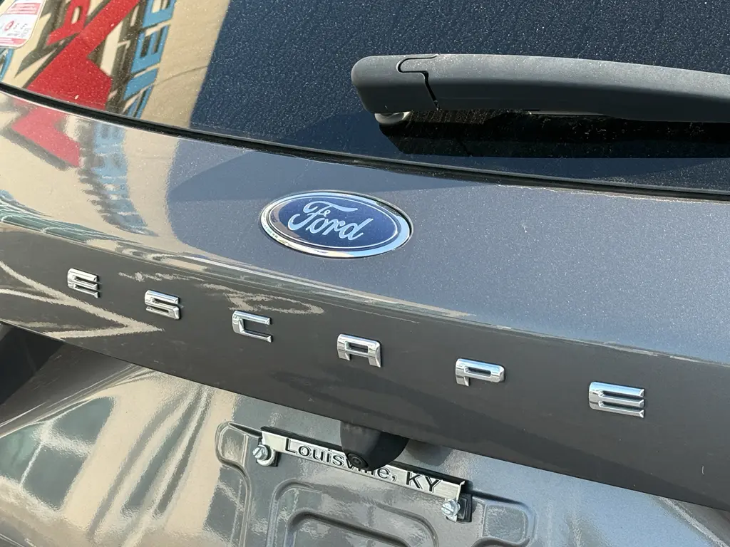 2023 Ford Escape - $19,999