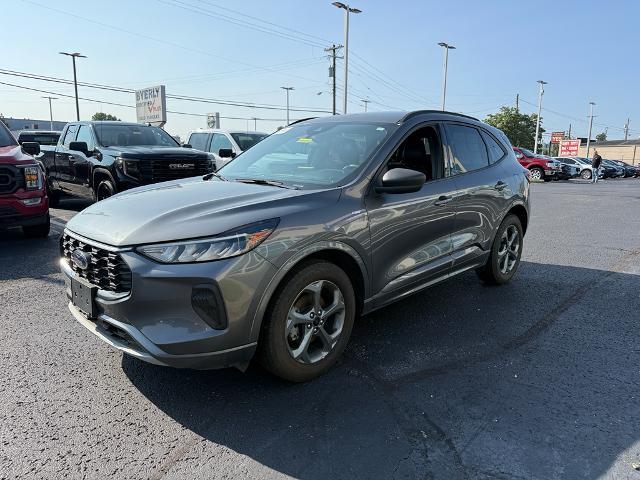 2023 Ford Escape - $19,999