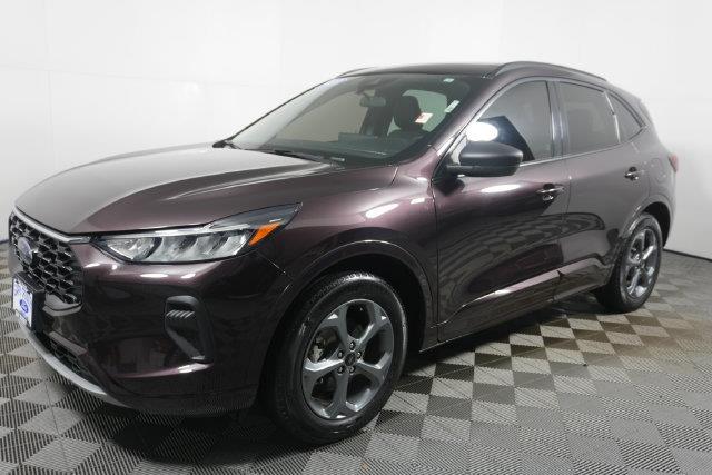 2023 Ford Escape - $22,000