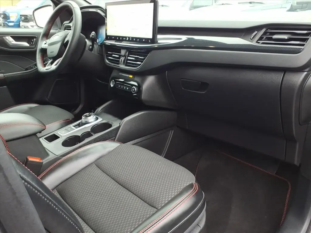 2023 Ford Escape - $21,688